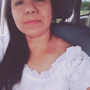 Meet your Posher, Pethy